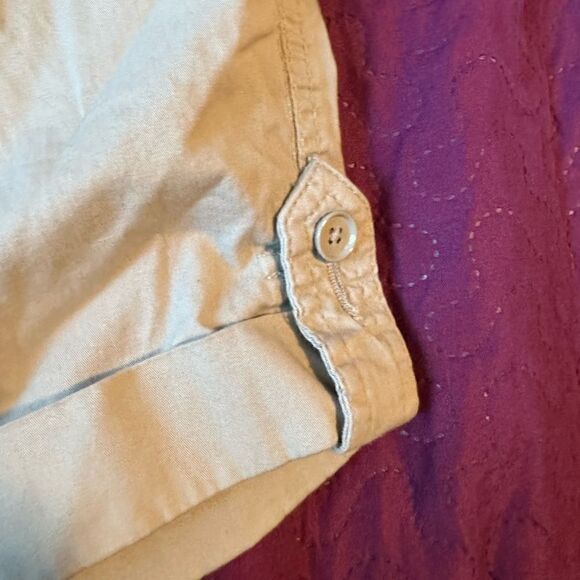 Karen Scott tan shorts - size 12 - elastic at top on sides only - Picture 3 of 7